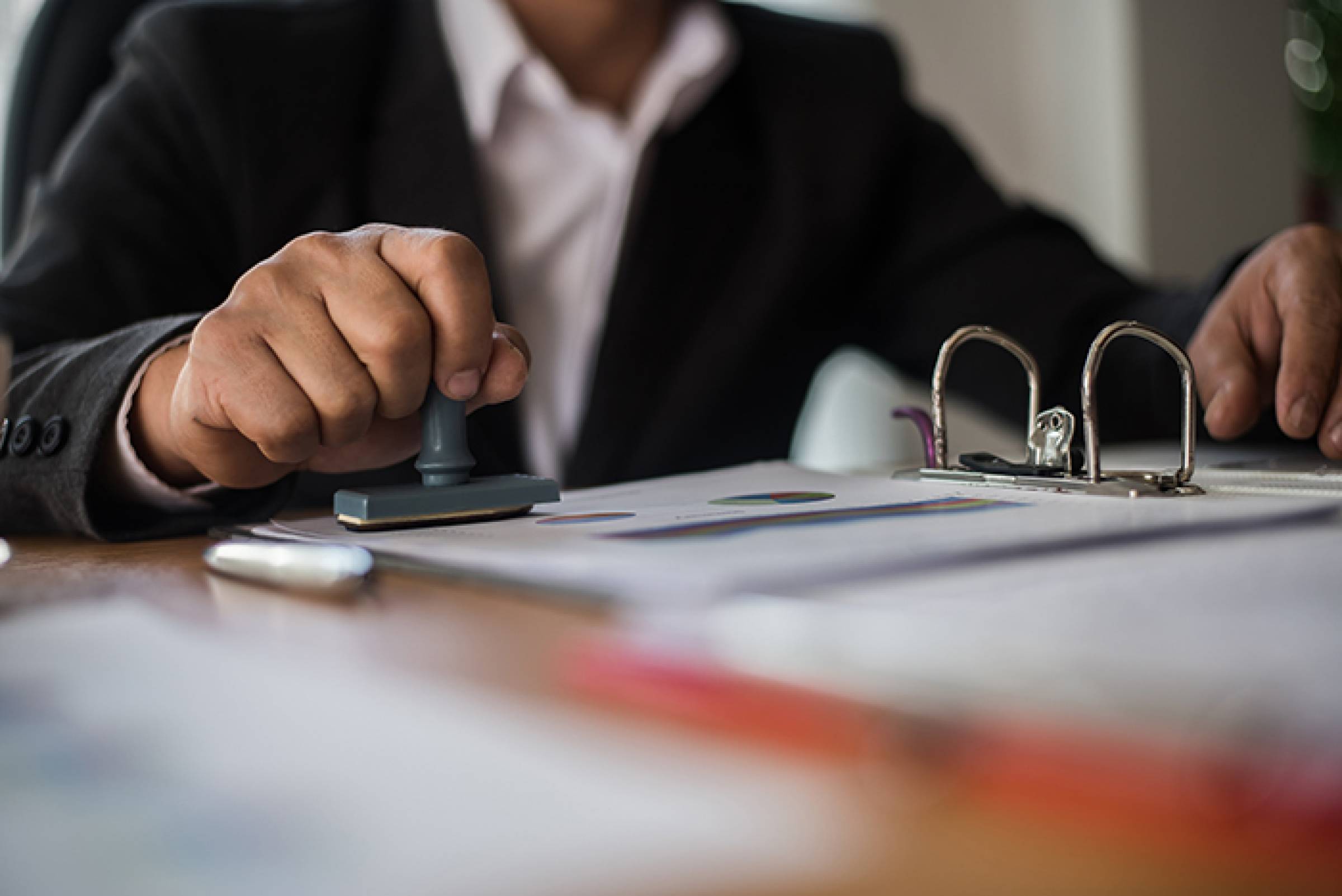 Luis A White Notary Services
